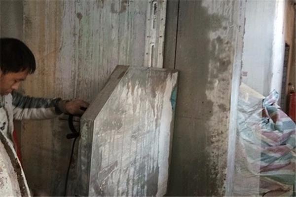 关于混凝土墙上开门口、打孔的注意事项！
