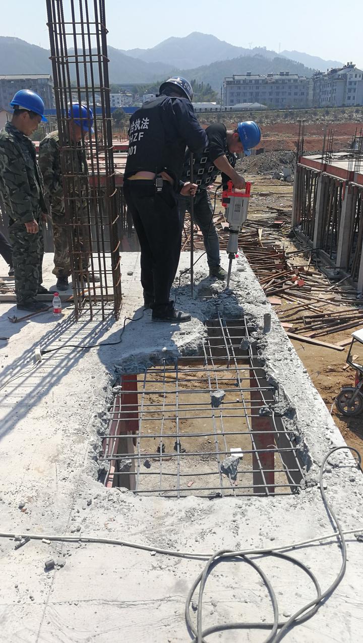 人工拆除,电镐拆除,