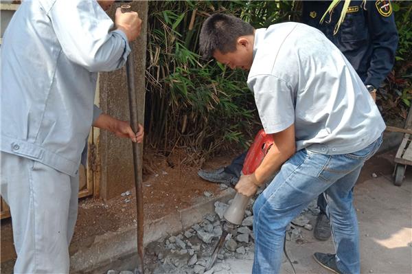 拆除地面，拆除混凝土地面-拆除混凝土地面，地面拆除