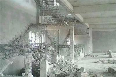 人工拆除混凝土楼梯的详细步骤与技巧