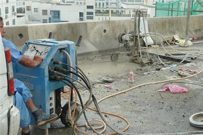 建筑撤除行业的关键技术：楼板绳锯切割拆除工程施工-高效安全